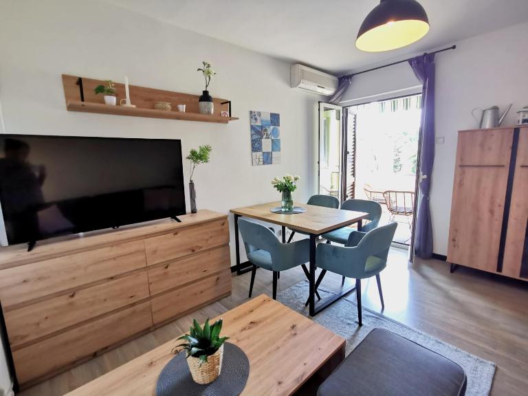 Apartment Summer escape Rovinj with free street parking - Bed and Breakfast Rovinj