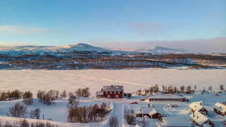 Strandgården Fjällnäs - Bed and Breakfast Tänndalen
