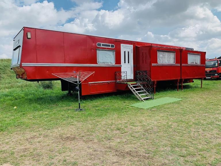 Vintage, Circus Holiday Home - B&B Mablethorpe
