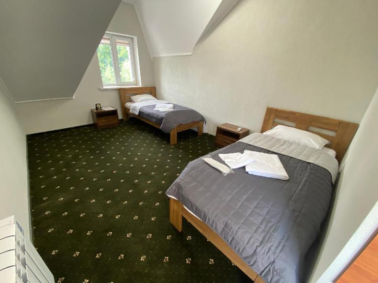 Аквамарин - B&B Biskovichi