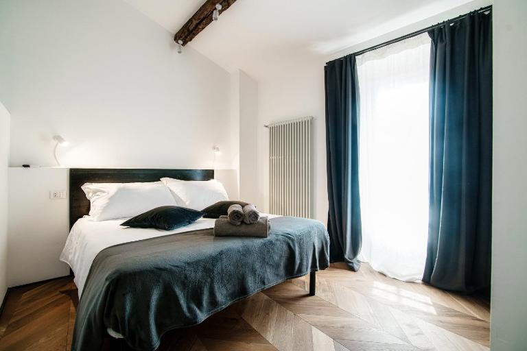 Caesar Suites by "The House Of Travelers" - Bed and Breakfast Como
