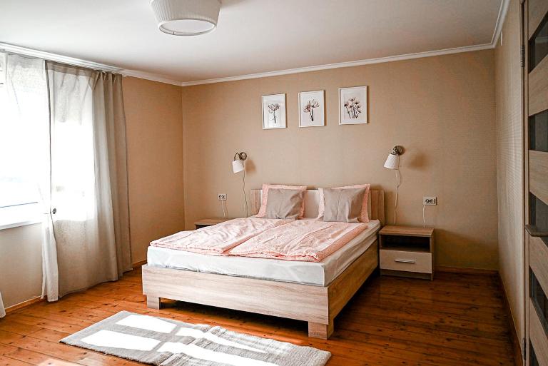 Приватна садиба Затишок - Ferienwohnung Kosson