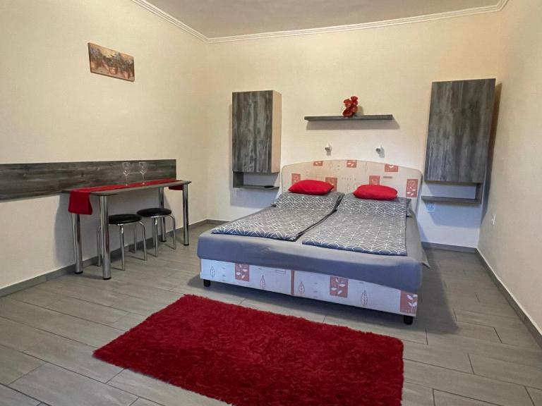 Lina Apartmanok - Chambres d'hôtes Hajdúszoboszló
