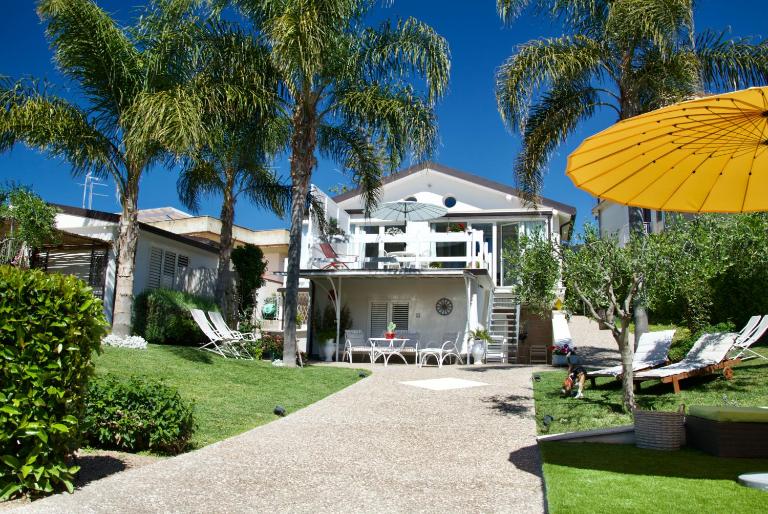 Villa Volli Three Rooms - Bed and Breakfast Agrigento
