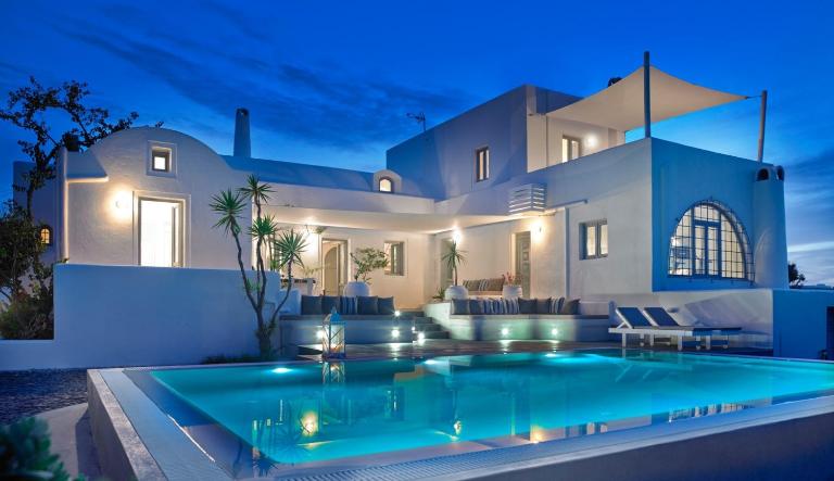 Aleria Villa Santorini - B&B Mesariá