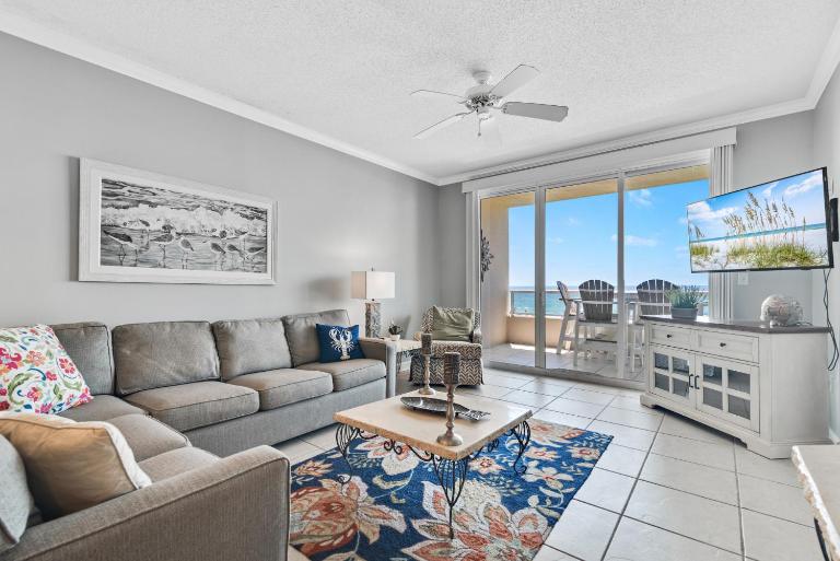The Enclave 203 - B&B Orange Beach