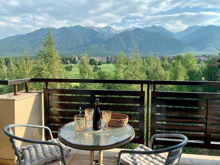 Luxury Apartment Pirin Chalet in Terra Complex - B&B Bansko