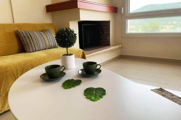 Port View House-Comfy Family Apartment-Panoramic View - Ferienwohnung Néa Péramos