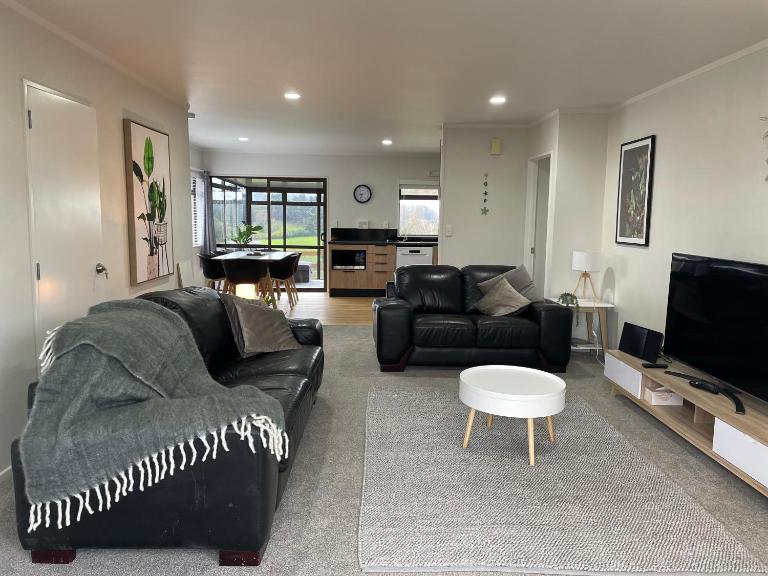 Modern apartment- rural outlook, central Cambridge - B&B Cambridge