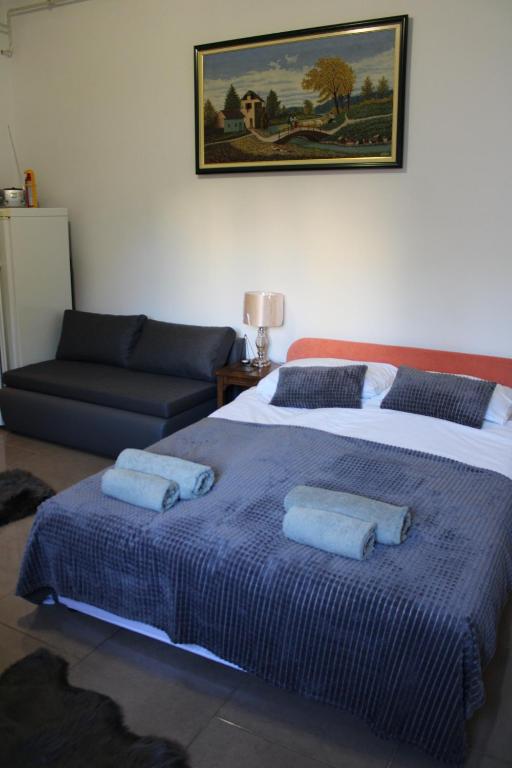 Studio apartman Hinko - Bed and Breakfast Đakovo