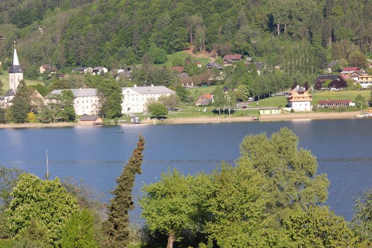 Ferienwohnung K+M+B am Ossiacher See - Jerry - B&B Bodensdorf