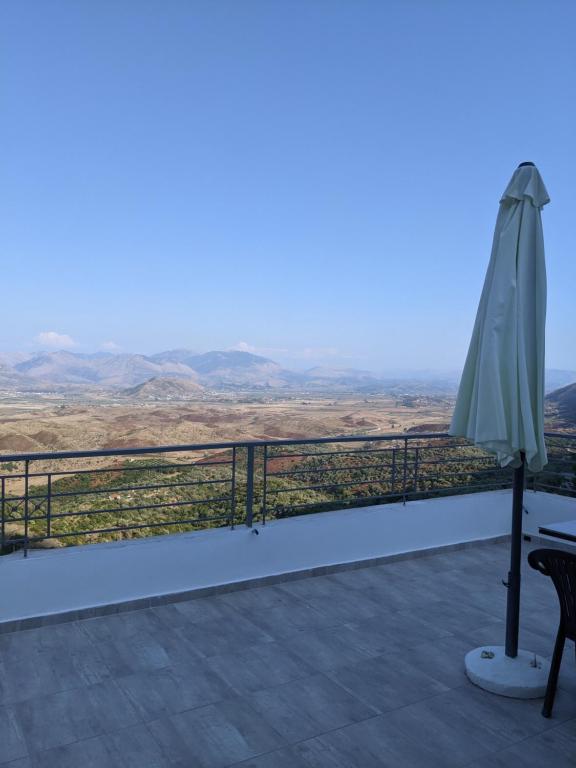 GuestHouse Panorama Nivice - B&B Saranda