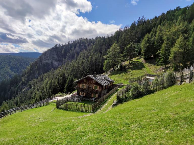 Hirschhof Pfrein - Hideaway - Ferienwohnung Klausen