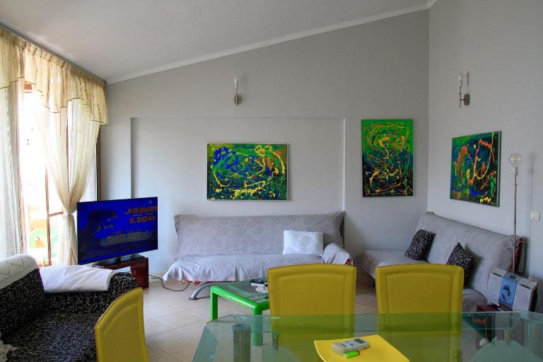 Maria Beach Home in Golem - B&B Golem