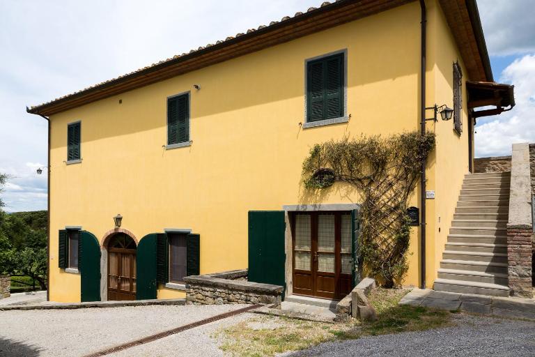 Casale Vacanze Il Granaio - B&B Cortona