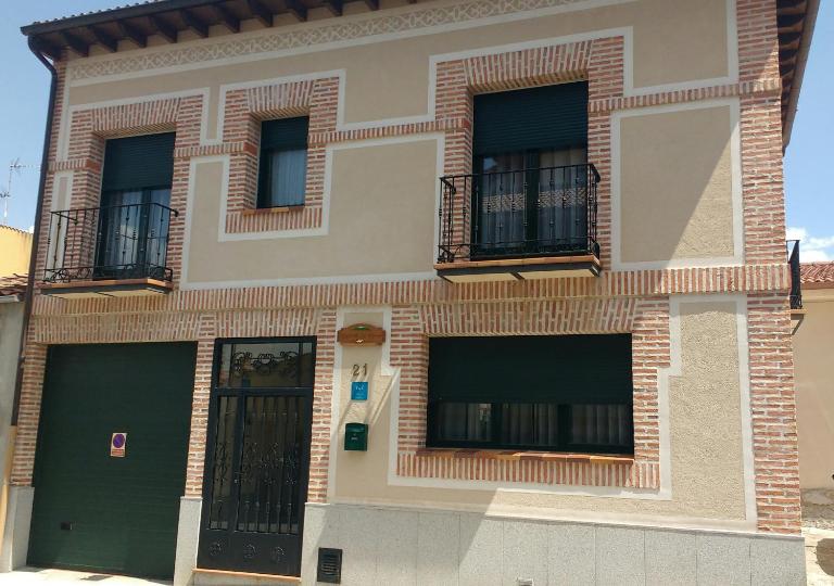 Casa Siete Picos - B&B Torrecaballeros