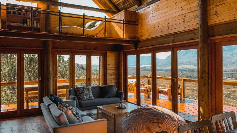 Stonewood Mountain Cabin - Chambres d'hôtes Breërivier