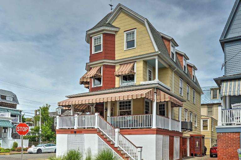 Striking Cape May Getaway, Steps From the Beach! - Ferienwohnung Cape May