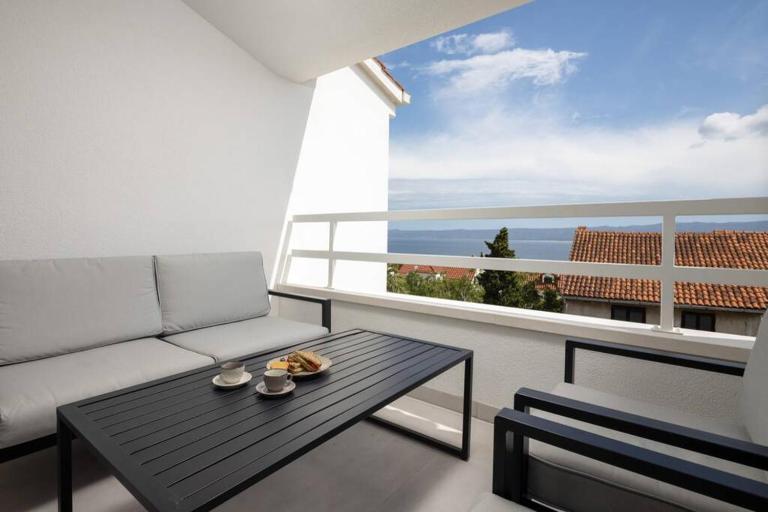 Holiday in Bol **** yellow - Ferienwohnung Bol