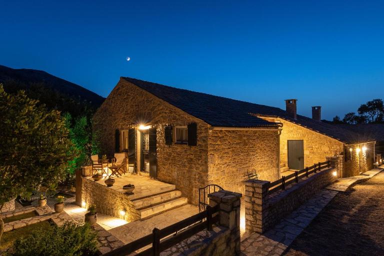The Merchants House Corfu, Old Perithia - B&B Peritheia