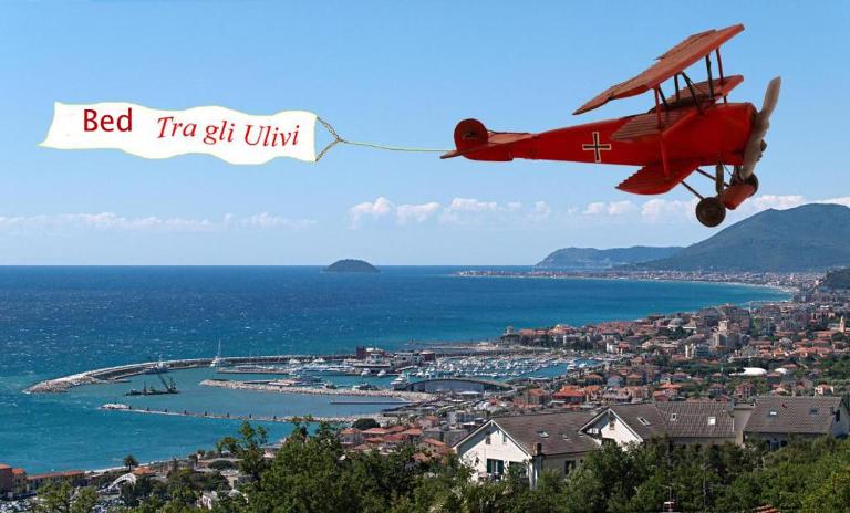 Tra Gli Ulivi - Bed and Breakfast Pietra Ligure