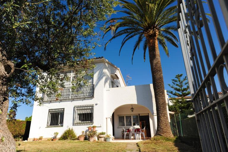Casa del Dorado Playa cambrils - B&B Cambrils