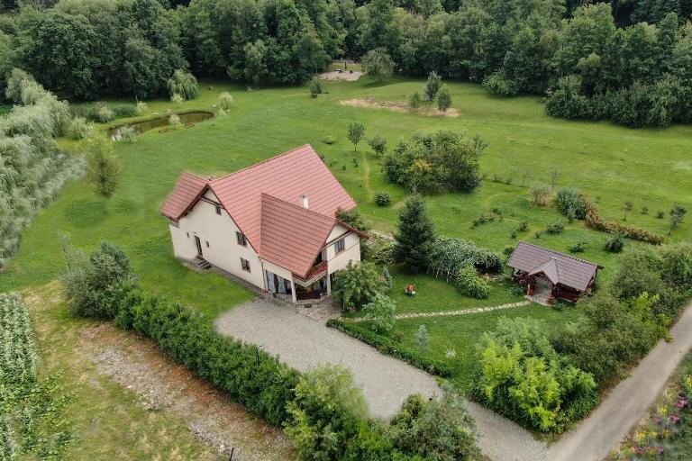 Pensiunea Mara - B&B Deseşti