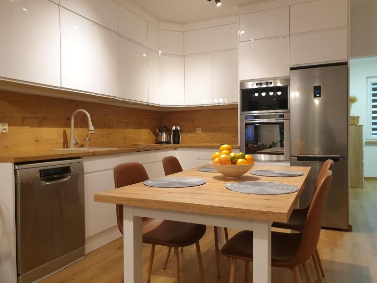 Apartament Podmiejska Stargard - Bed and Breakfast Stargard