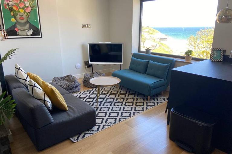 Beachside apartment in the centre of town - Bed and Breakfast Newquay