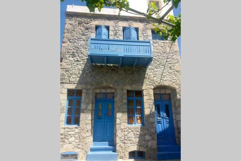 Imerios Nisyrian House - Ferienwohnung Mandráki