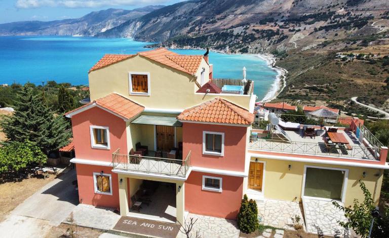 Villa Alexandros - B&B Zóla