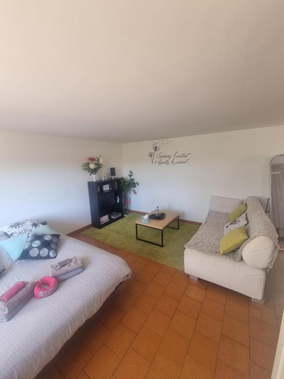 MADE IN PROVENCE proche Cassis - B&B Les Barles