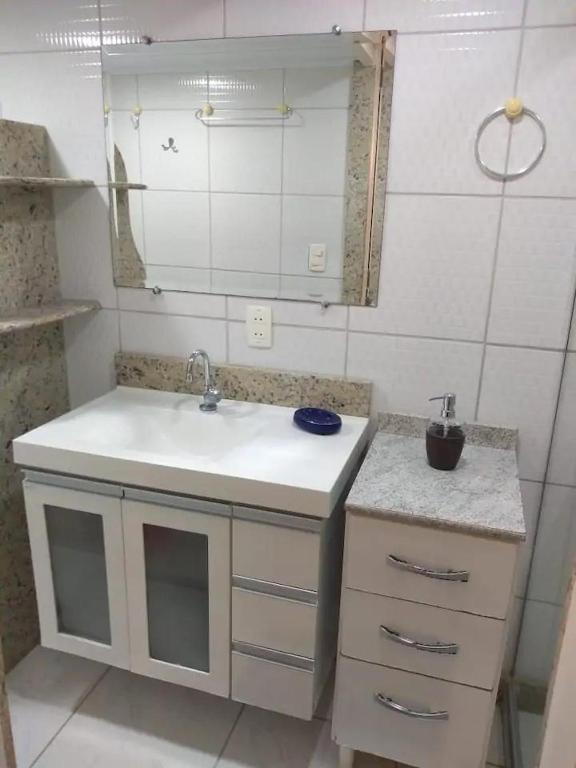 Lindo Studio Condomínio Studio Marina Brachy - Chambres d'hôtes Angra dos Reis