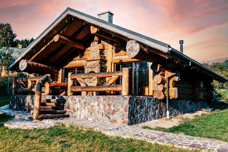 Cottege Riverun - Bed and Breakfast Skhidnytsia