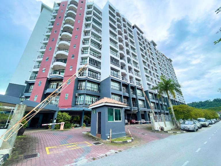 Century Suria Aparment Langkawi by Zervin - B&B Kuah