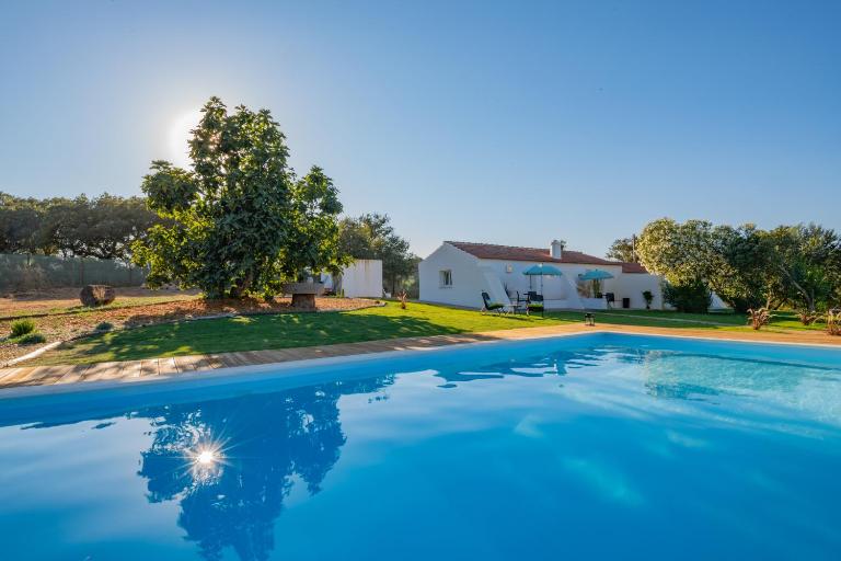 Casas Da Bica - Turismo Espaço Rural - B&B Cercal