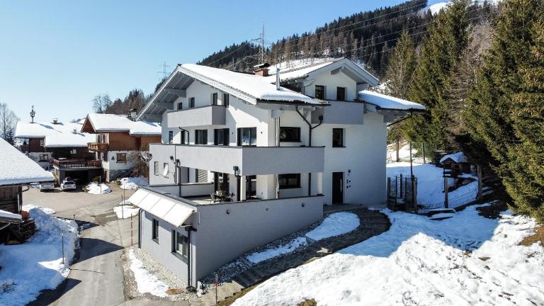 Haus Vordertiefenbach - Chambres d'hôtes Wagrain