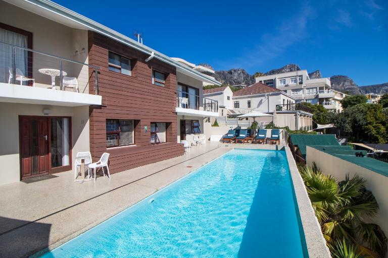 Camps Bay Village - Tidal Pool Apartments - Chambres d'hôtes Le Cap
