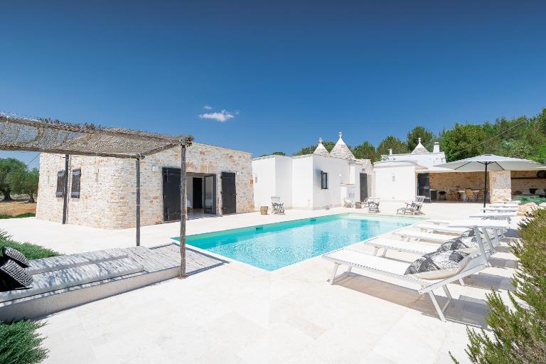 trullo and lamia cinera - B&B Cisternino