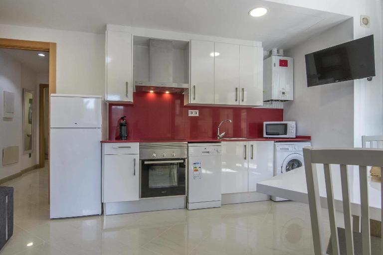 Kisa Apartments - B&B Manresa