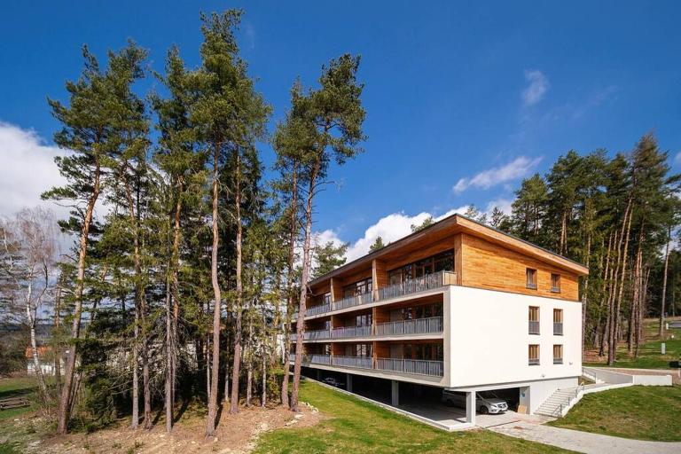Lipnoport Lakeside Apartment - Chambres d'hôtes Lipno nad Vltavou