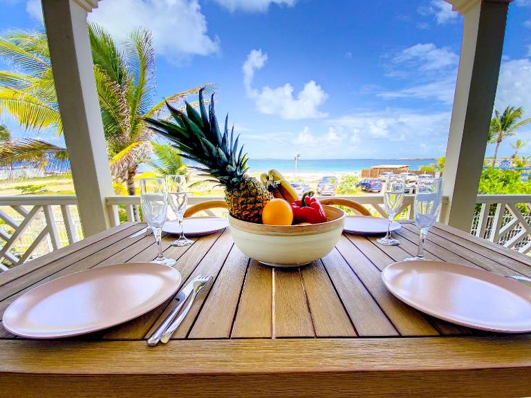 Princess Manon Beachfront Ocean view Orient Bay - B&B Orient Bay