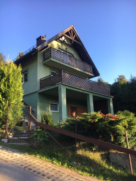 Słoneczny domek - Ferienwohnung Brenna