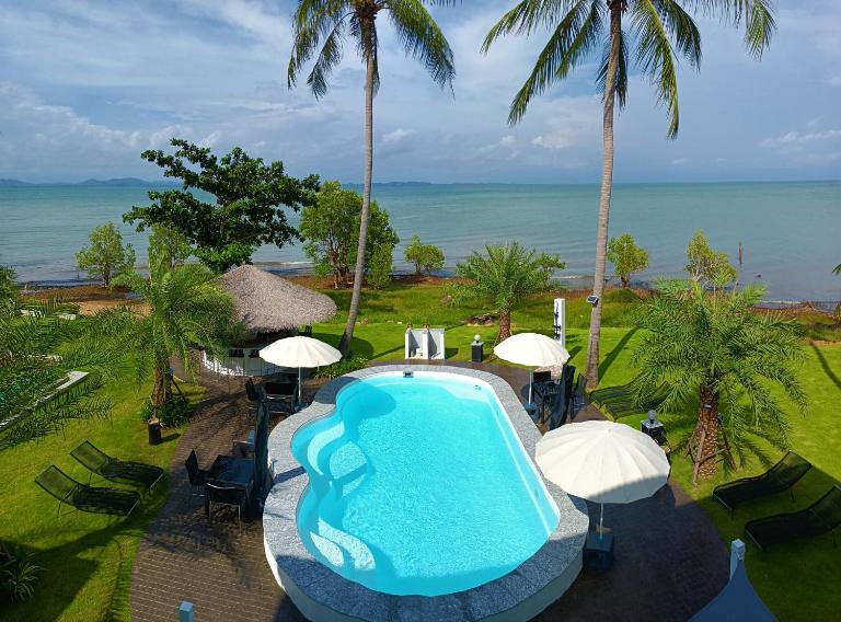 ganze Villa beachfront-pool-villa-Apartment - B&B Ko Chang