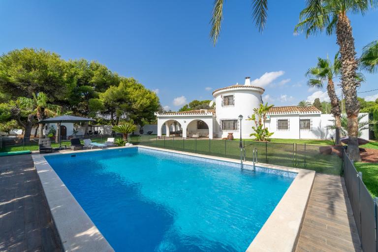 Myflats Villa los Pinos - B&B El Campello