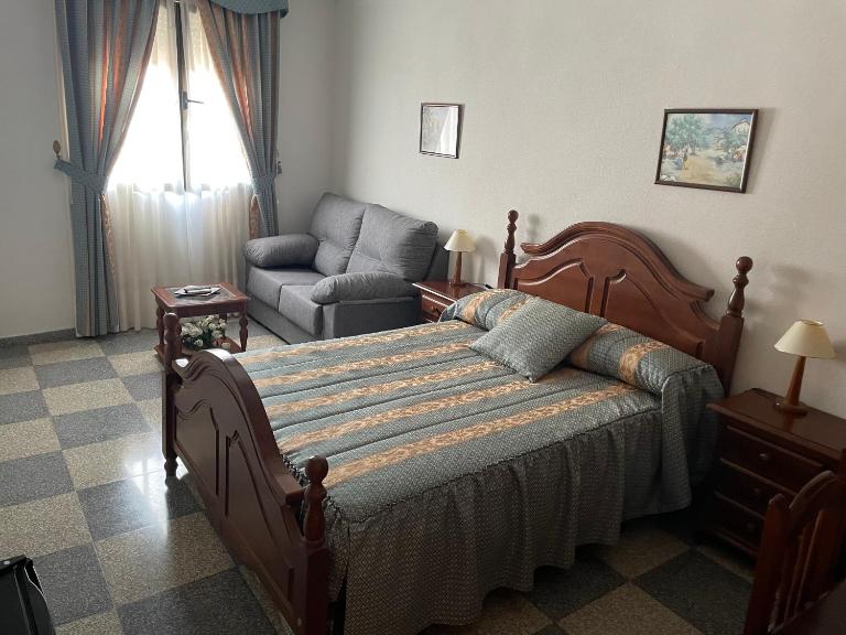 Hostal Las Palomas - B&B La Calzada de Calatrava