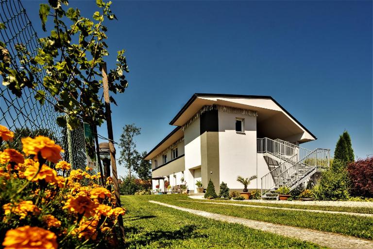 Apartmány Anna - Ferienwohnung Liptovský Michal