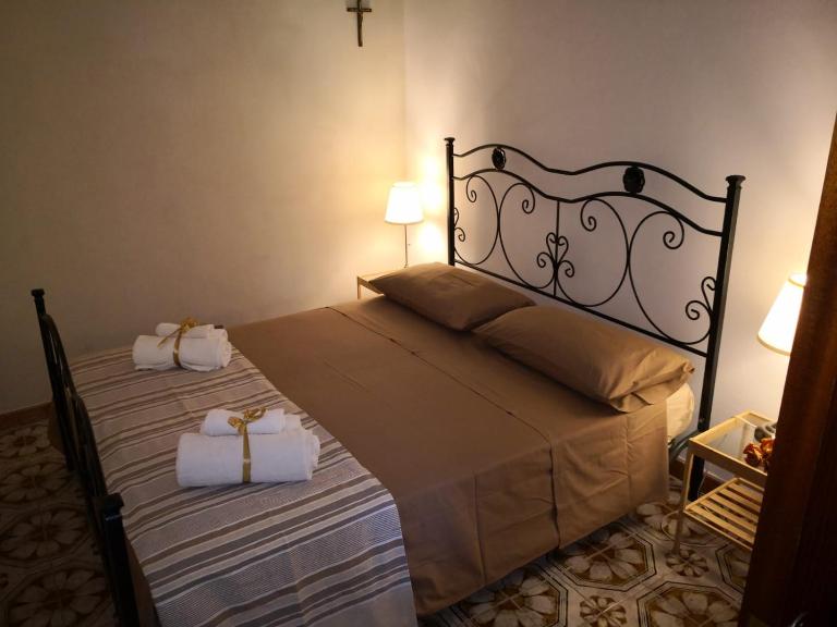 La casa di Alessandra - Chambres d'hôtes Giardini-Naxos
