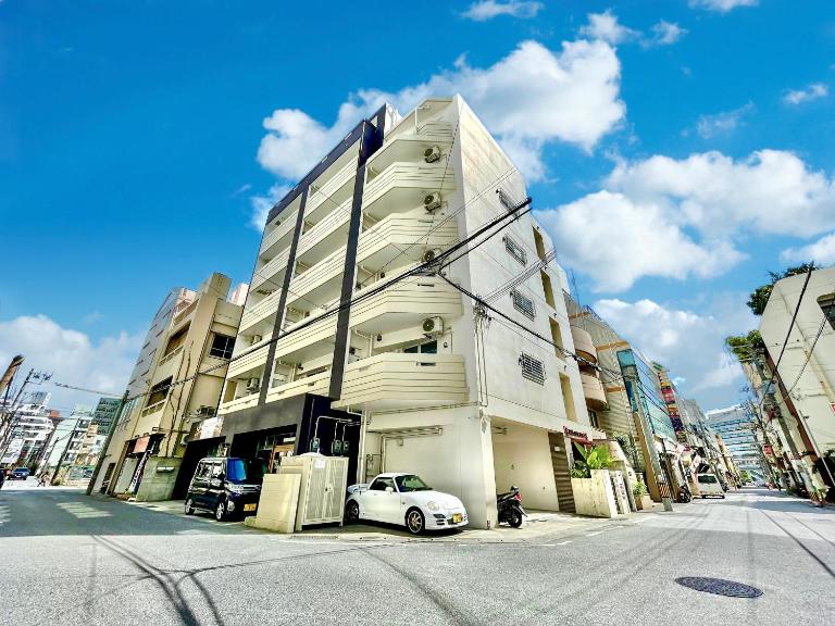 Villa Izumizaki - B&B Naha