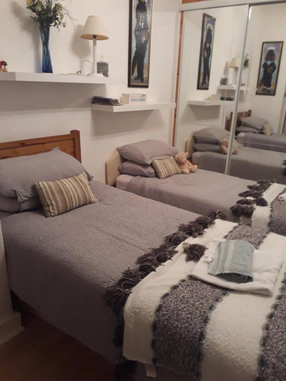 Edenroc - Ferienwohnung Perth